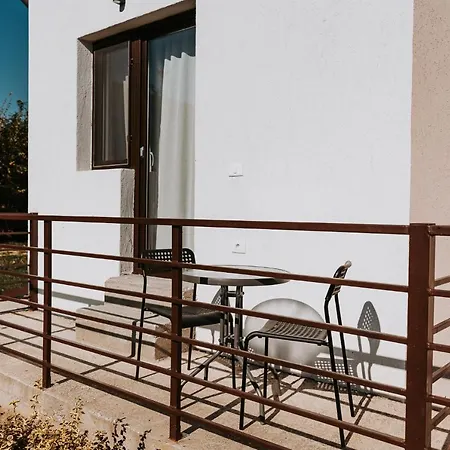 Casa Almi Guest house Polovragi